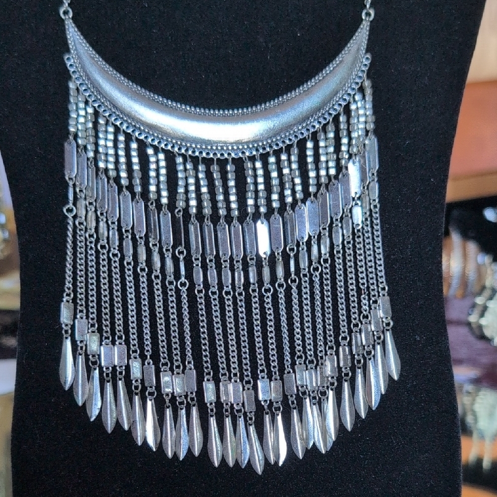 Silvertone Bib Dangle Feathers Statement Necklace… - image 1